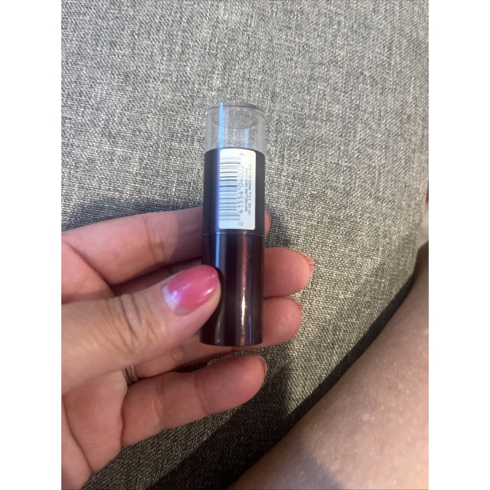Maybelline Mineral Power Lipcolor Lipstick RAISIN #450 NEW.